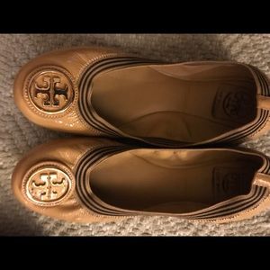 Authentic Tory Burch Reva Flat.